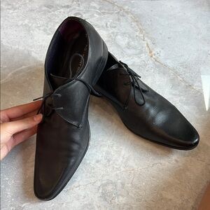 Kurt Geiger Black Leather Oxfords Sleek Design - US 10, EU 43